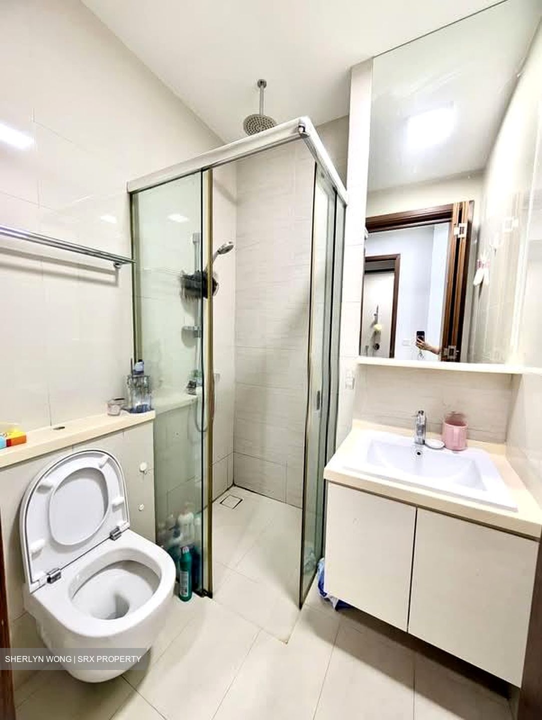 8 Farrer Suites (D8), Apartment #602954191